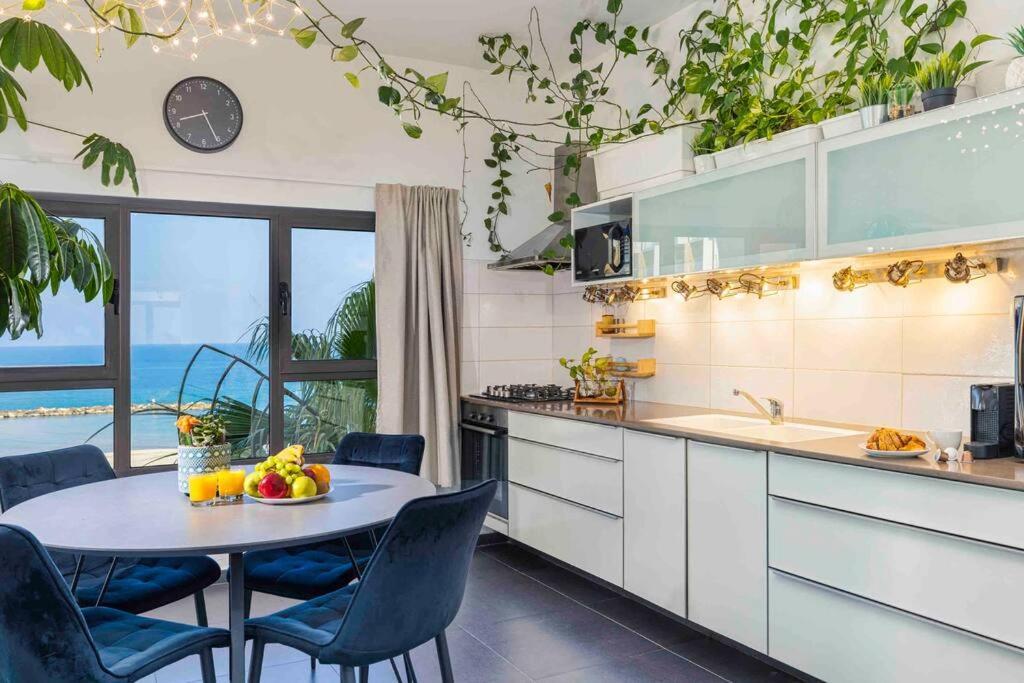 Apartment Luxury On Gordon 146 Tel Aviv